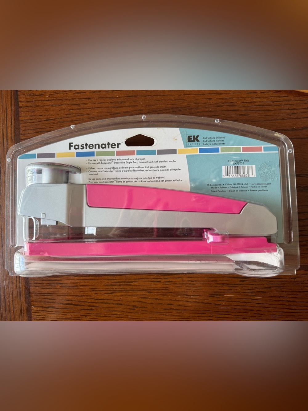 NEW EK Success Fastenater Decorative Bar Stapler 48 Decorative Staple Bars Pink - Picture 4 of 5